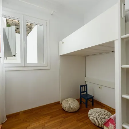 View Apartment Naoussa